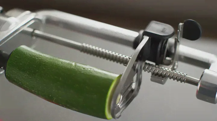 How To: Use the Spiralizing Blades with the Spiralizer Plus Attachment | KitchenAid
