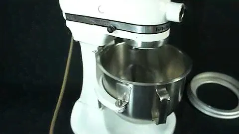 Vintage Kitchen Aid Hobart K5-A 5 quart mixer