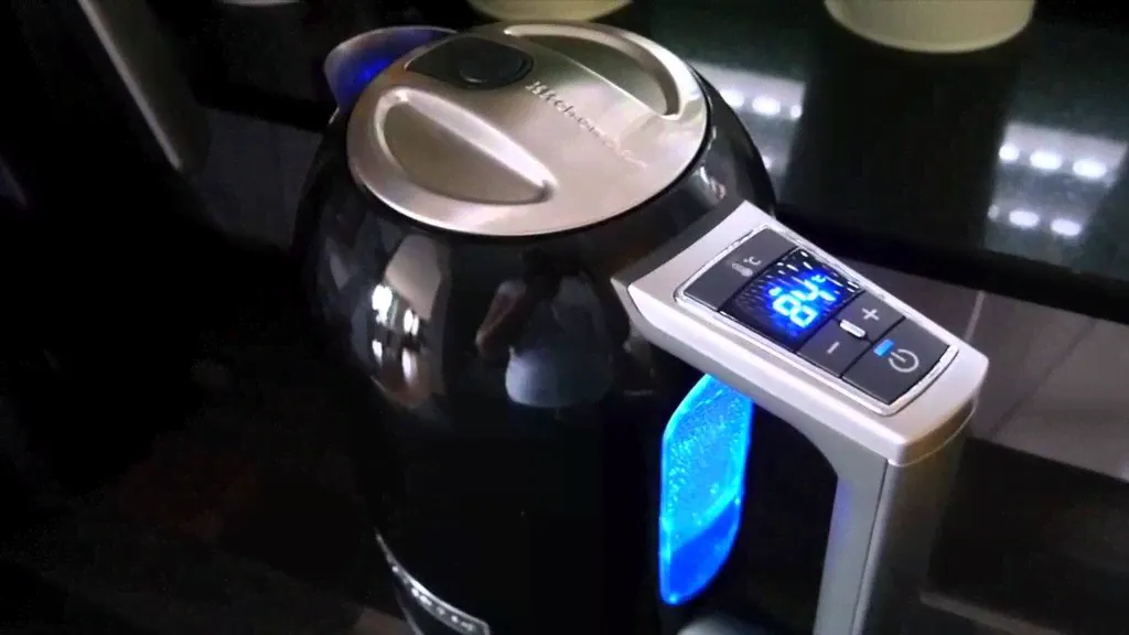 Чайник KitchenAid 5KEK1722EOB черный-1